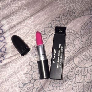 Mac Lipstick brand new in box